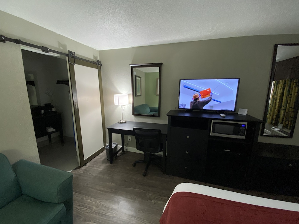 Standard Single Room - Photo 16