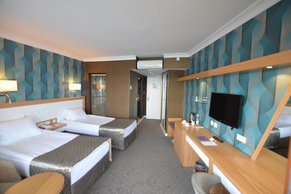 Deluxe Single Room Sea View photo 3