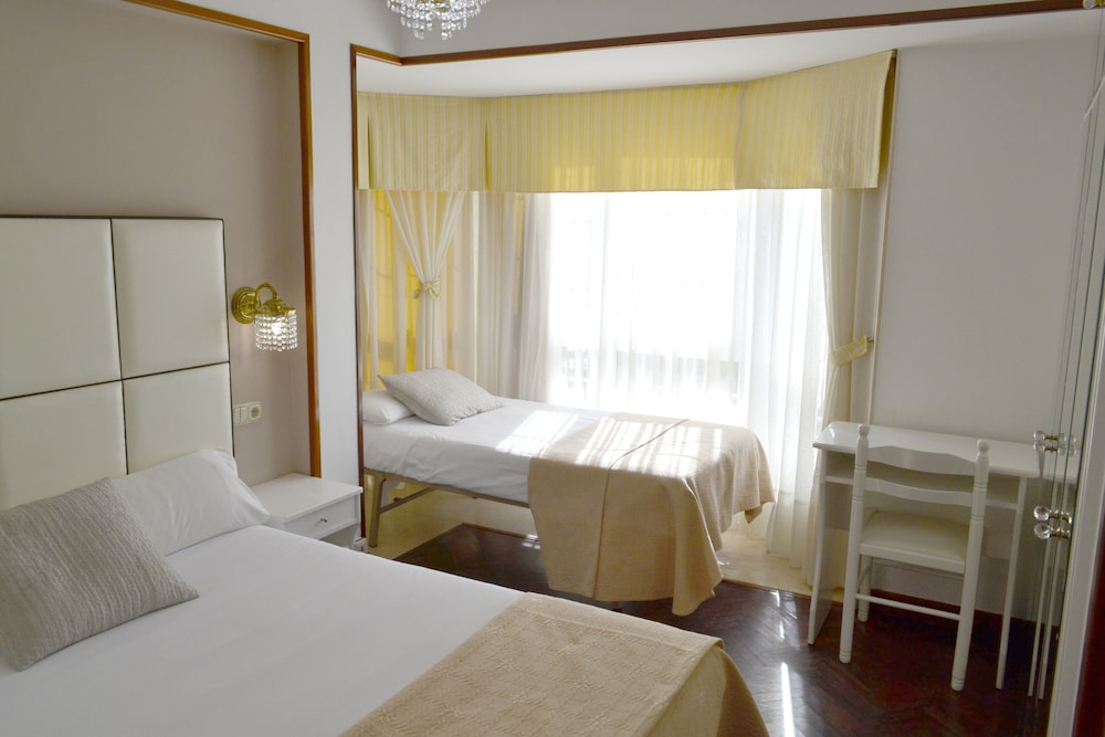 Triple Room - Photo 5