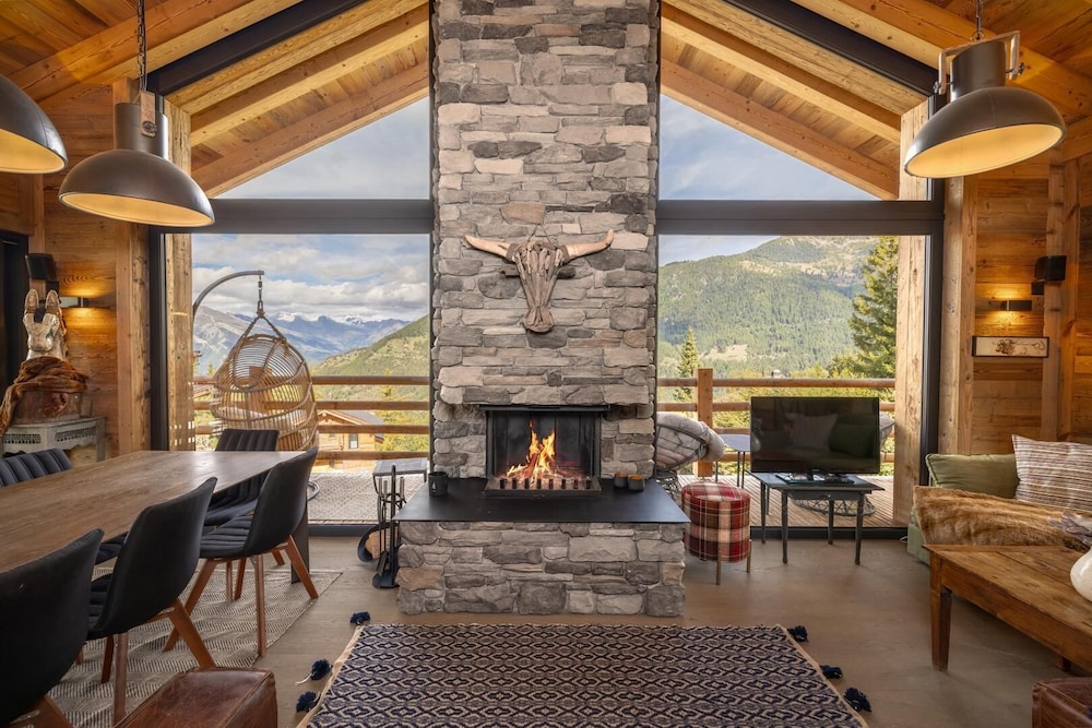Chalet (4 Bedrooms)