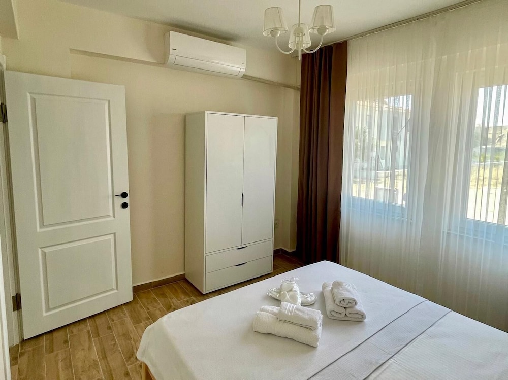 Standard Double Room photo 3
