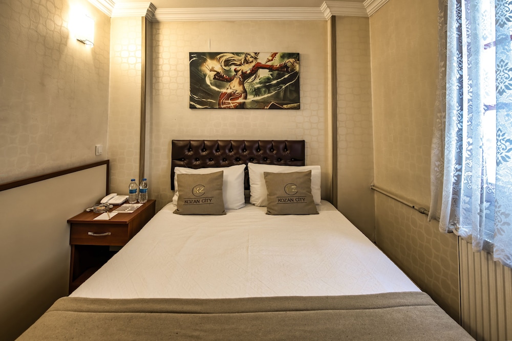 Economy Double Room photo 2