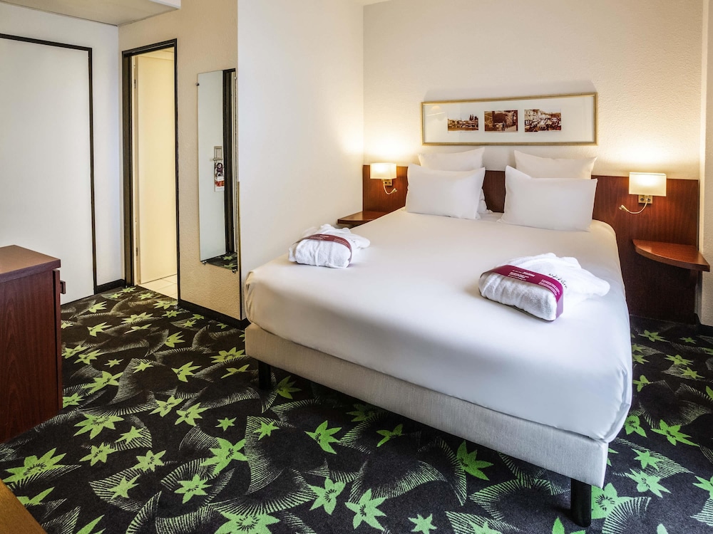 Standard Room, 1 Queen Bed with Sofa bed photo 1