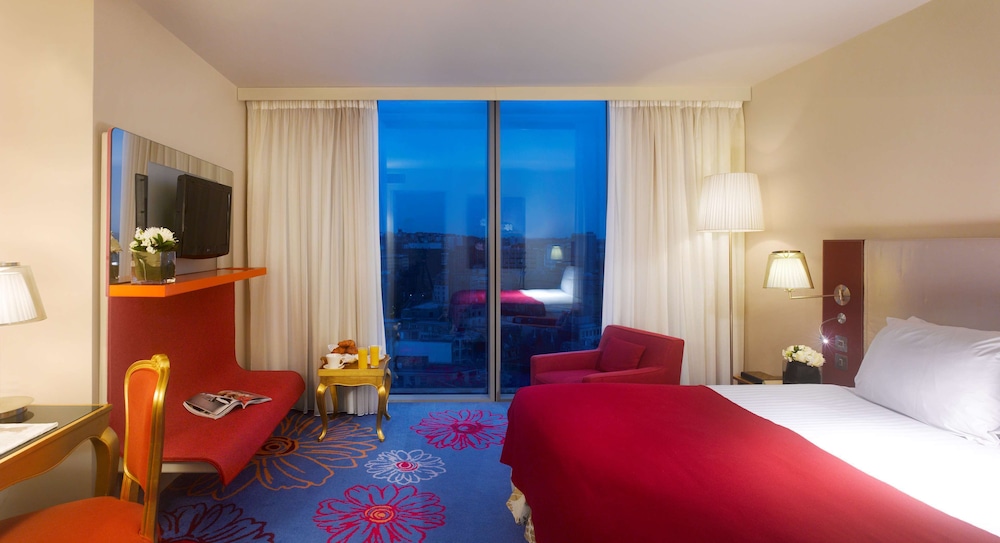 Superior Room, City View photo 2