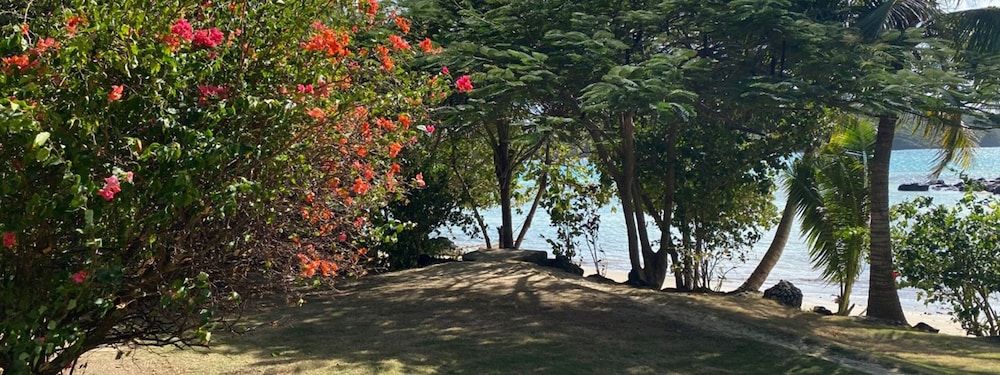 Bungalow Beachfront 2 Bedrooms