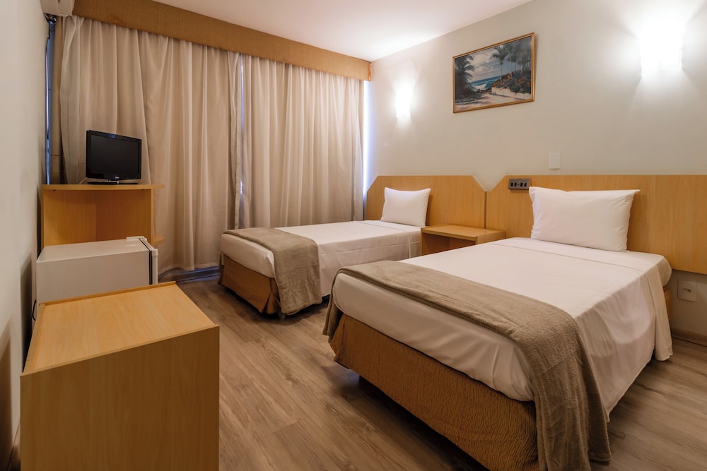 Brasília Tower Hotel by Castelo Itaipava — Superior Twin Room
