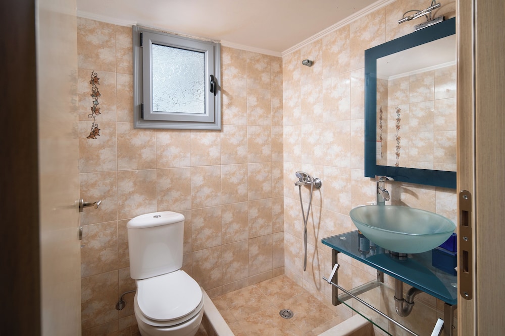Duplex, 2 Bedrooms, Non Smoking photo 2