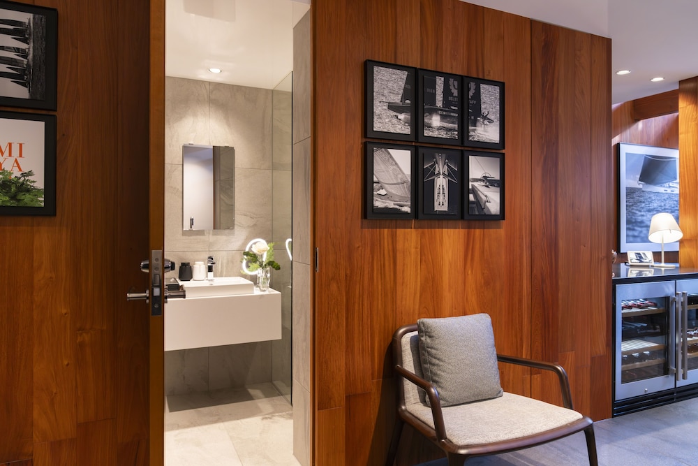 Panoramic Suite, 1 Bedroom thumbnail 5