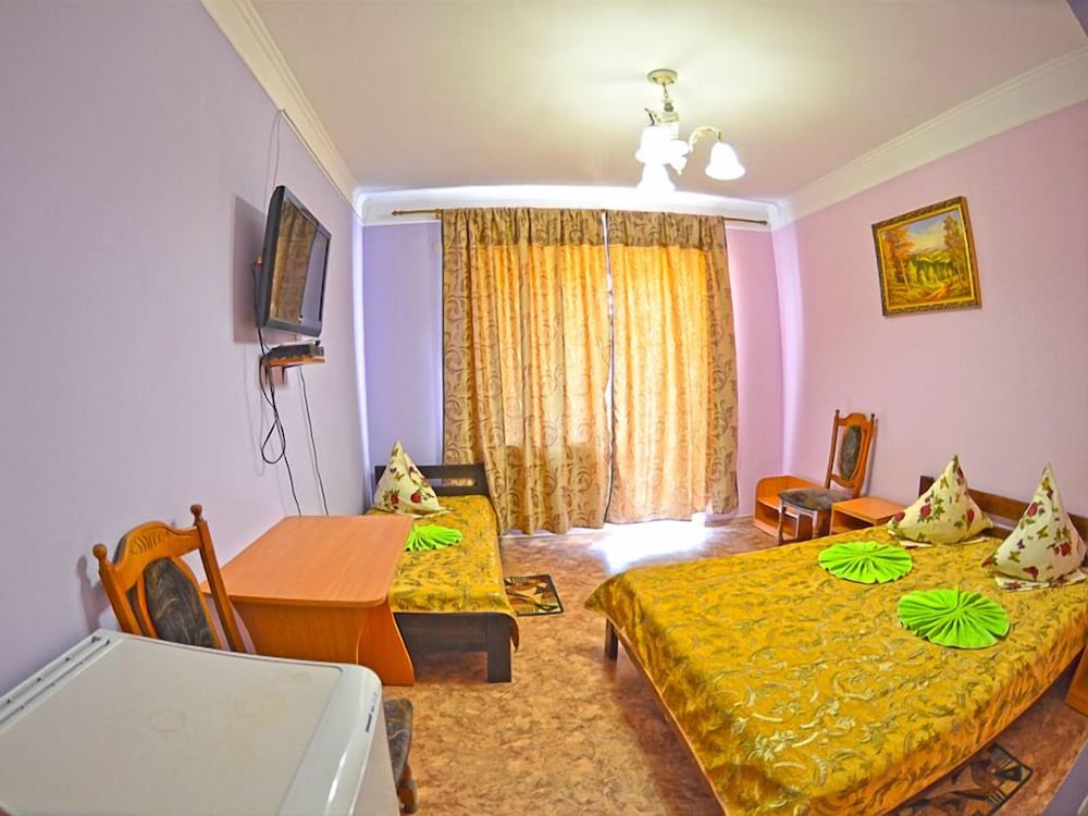 Standard Triple Room photo 3