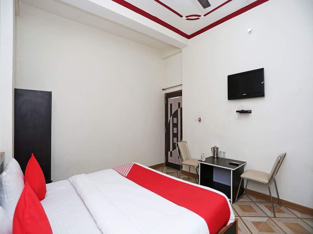 Deluxe Double Or Twin Room, 1 King Bed photo 2