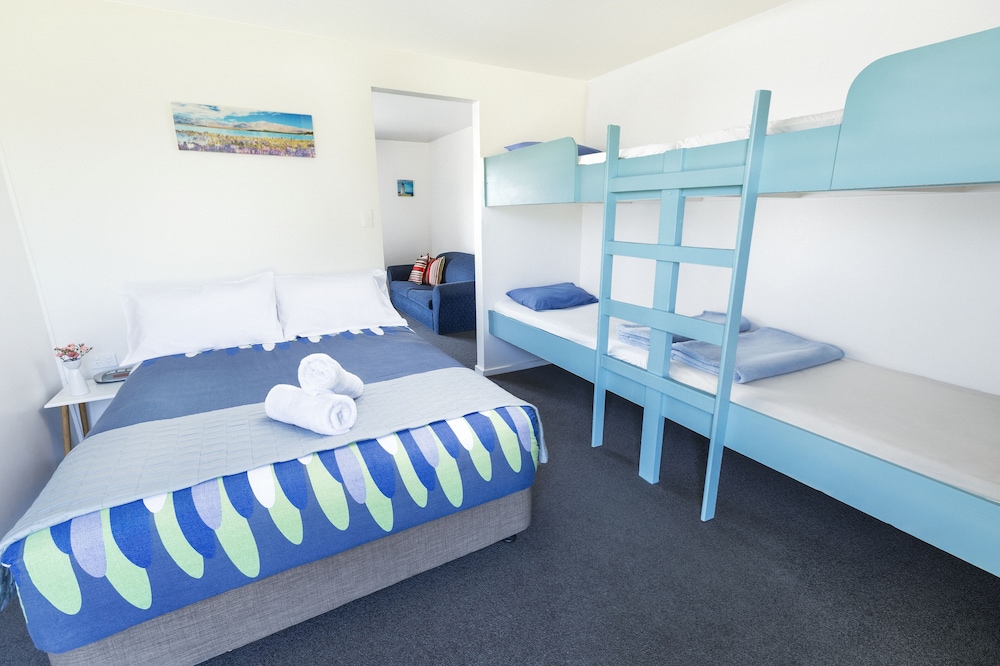 Tourist Cabin (with shared bathroom) photo 1