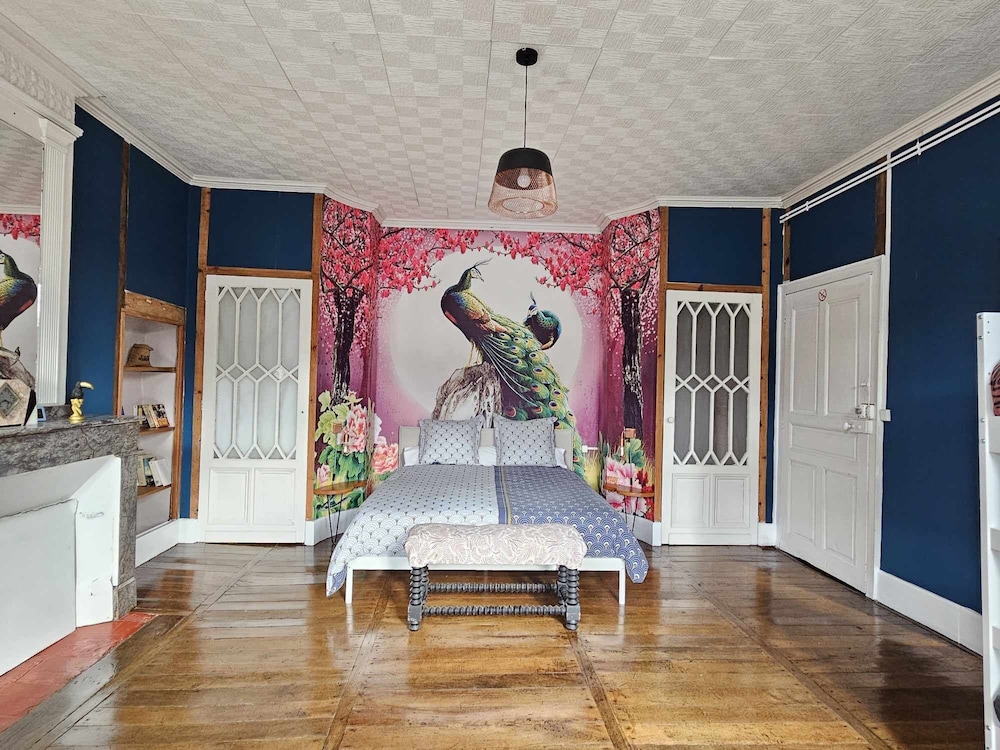 Family Room - Photo 4