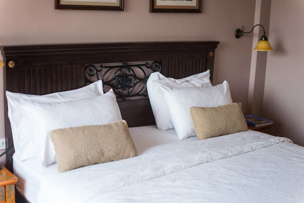 Deluxe Room, 1 Double Bed, Terrace, River View photo 3