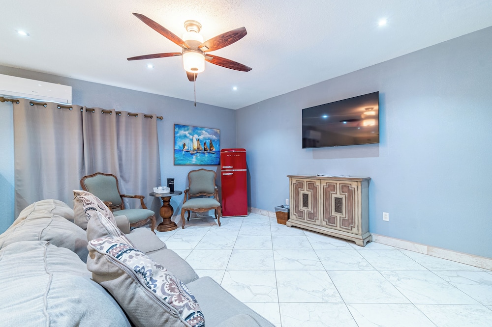 Luxury Studio Suite photo 2