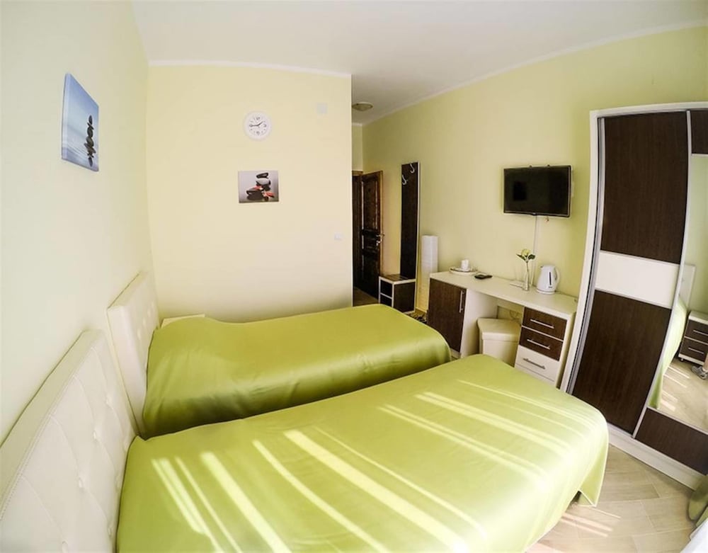 Deluxe Twin Room, Sea View photo 2