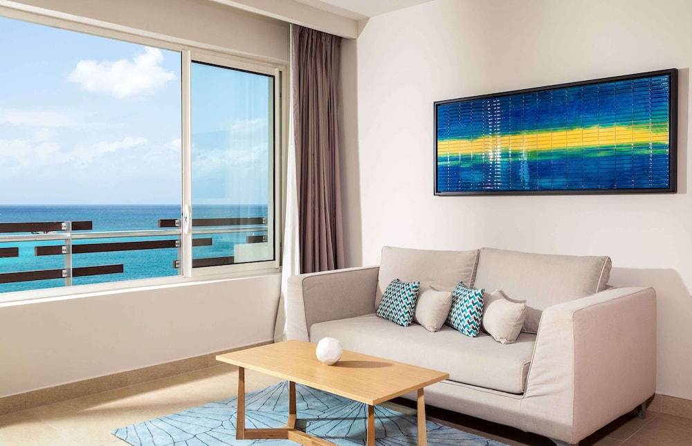Executive Suite, 1 King Bed, Ocean View (royale One-bedroom Butler Penthouse)