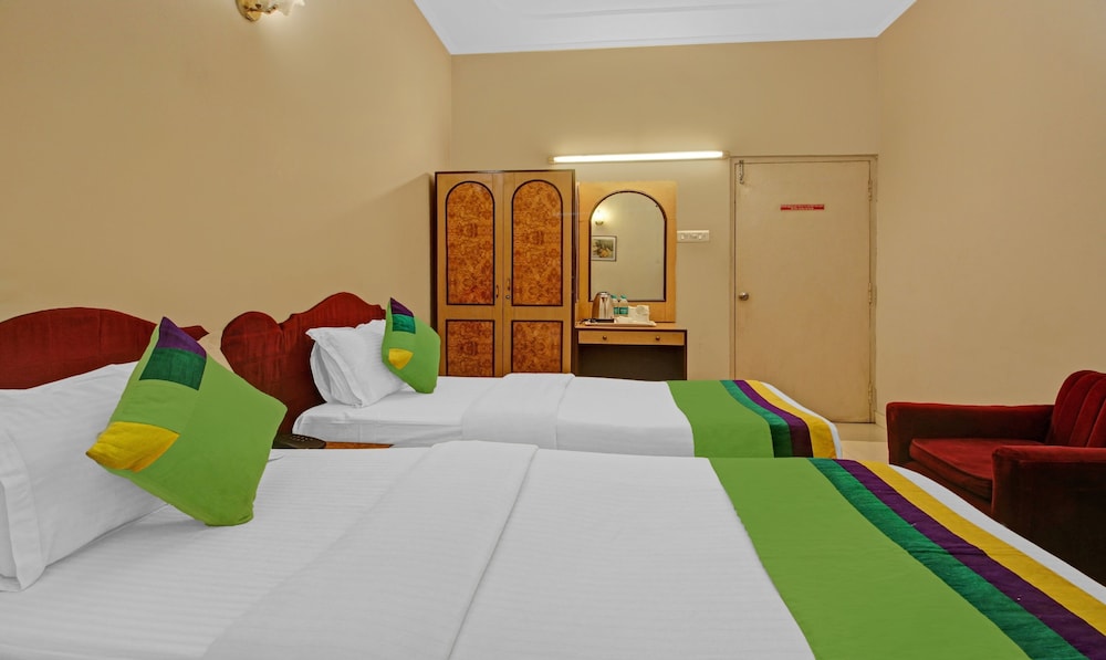 Standard Double Room - Photo 8