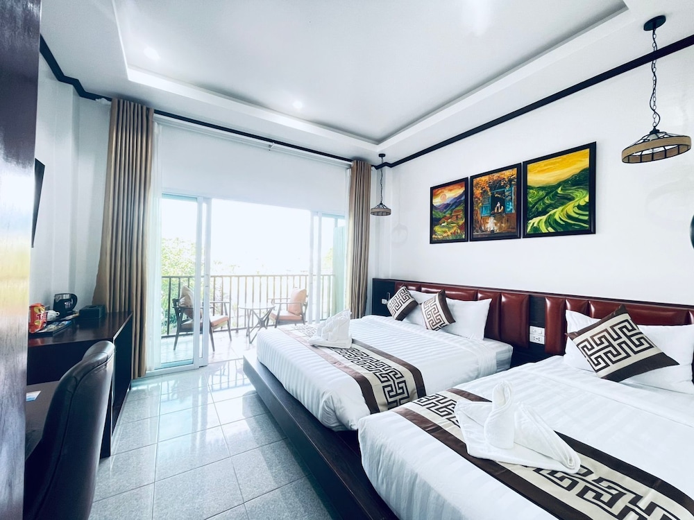 Family Triple Room, River View