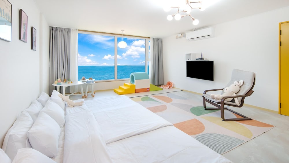 Basic Room, 1 Bedroom (sky3(3Cheung/Oceanview) - Kids room) - Photo 4