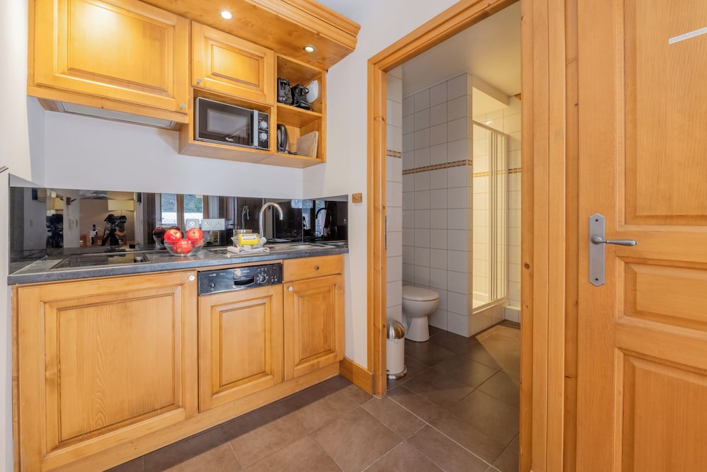 Family Apartment, Multiple Bedrooms (Vallorcine Buet 31 ski in / ski out)