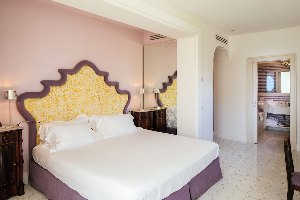 Standard Room photo 2