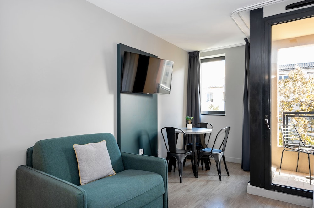 Studio Apartment, Accessible (3 Adults) photo 1