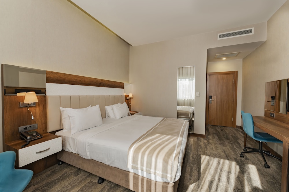 Standard Double Room photo 3