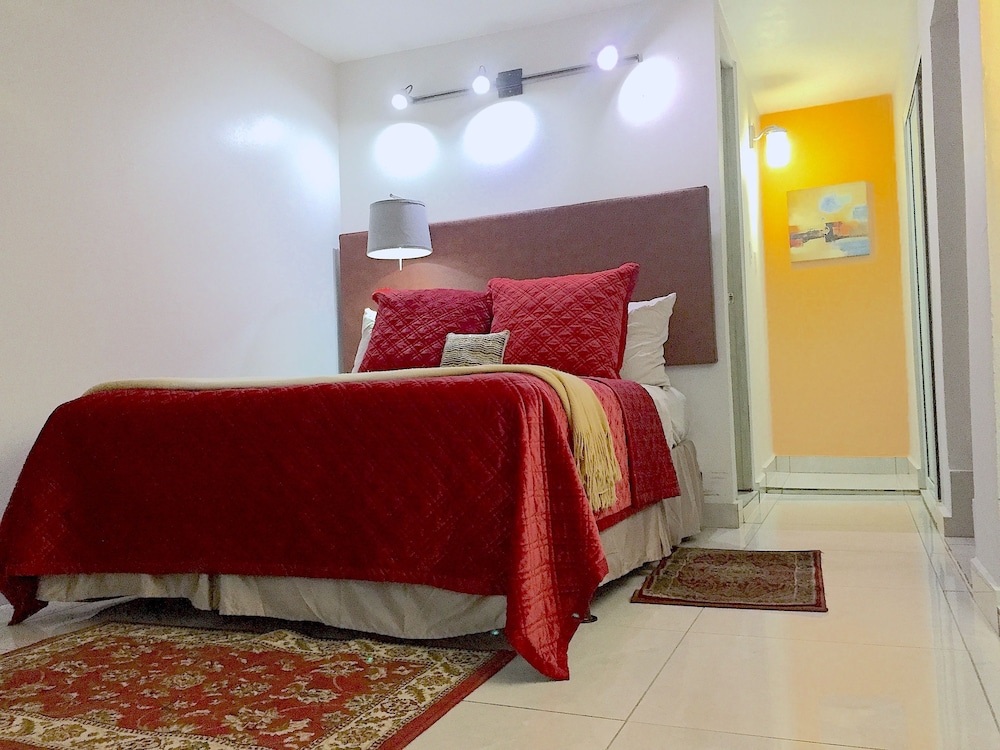 Standard Studio, 1 Queen Bed (S1) photo 1