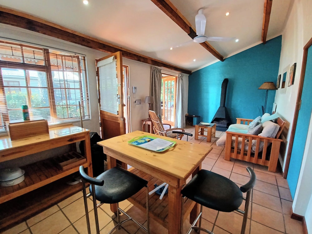 Standard Cottage photo 3
