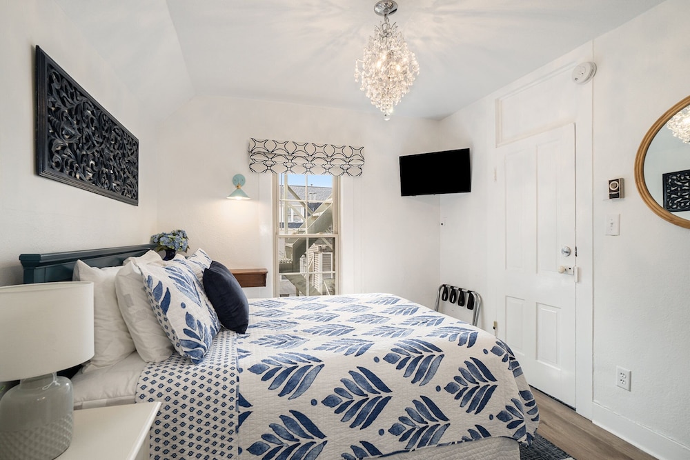 Room (Carter)