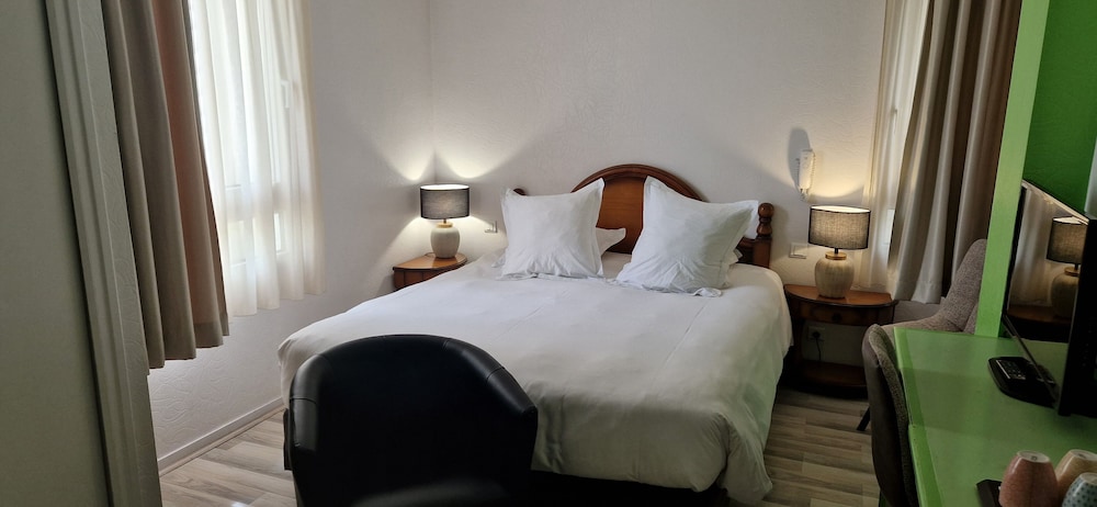 Standard Triple Room photo 3