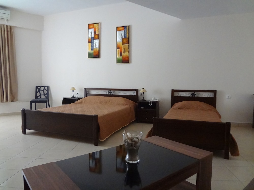 Standard Room, Garden View