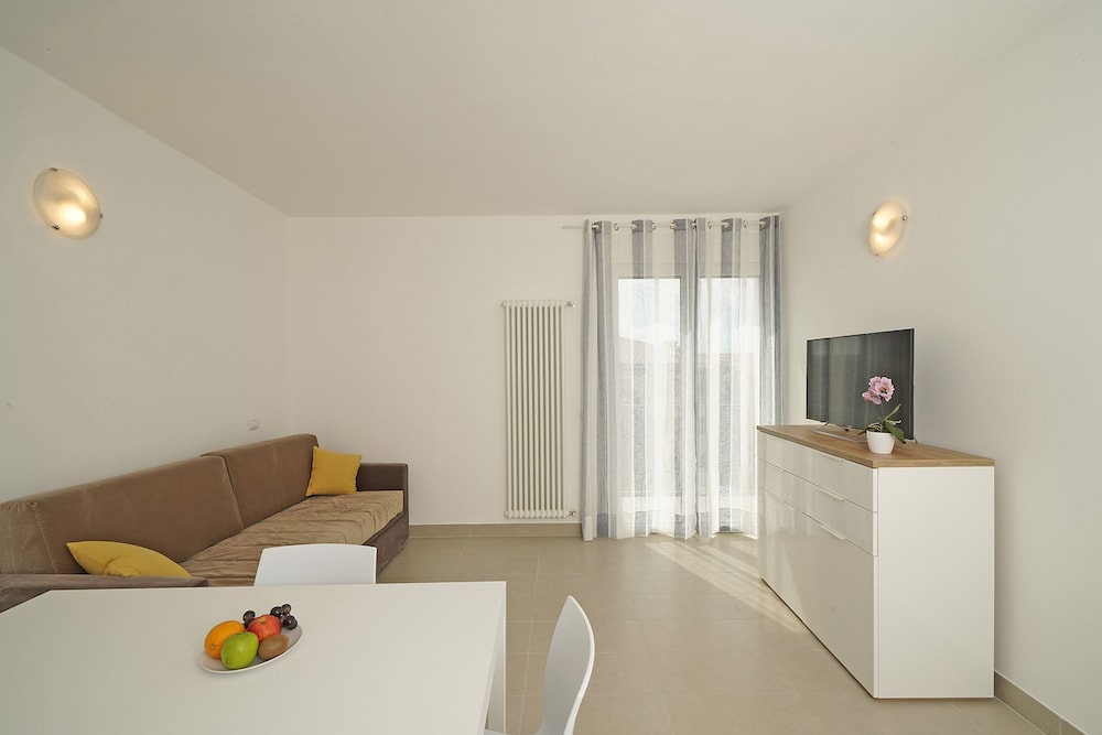 Comfort Apartment photo 1