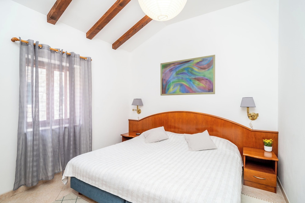 Apartment (Sea House 2)