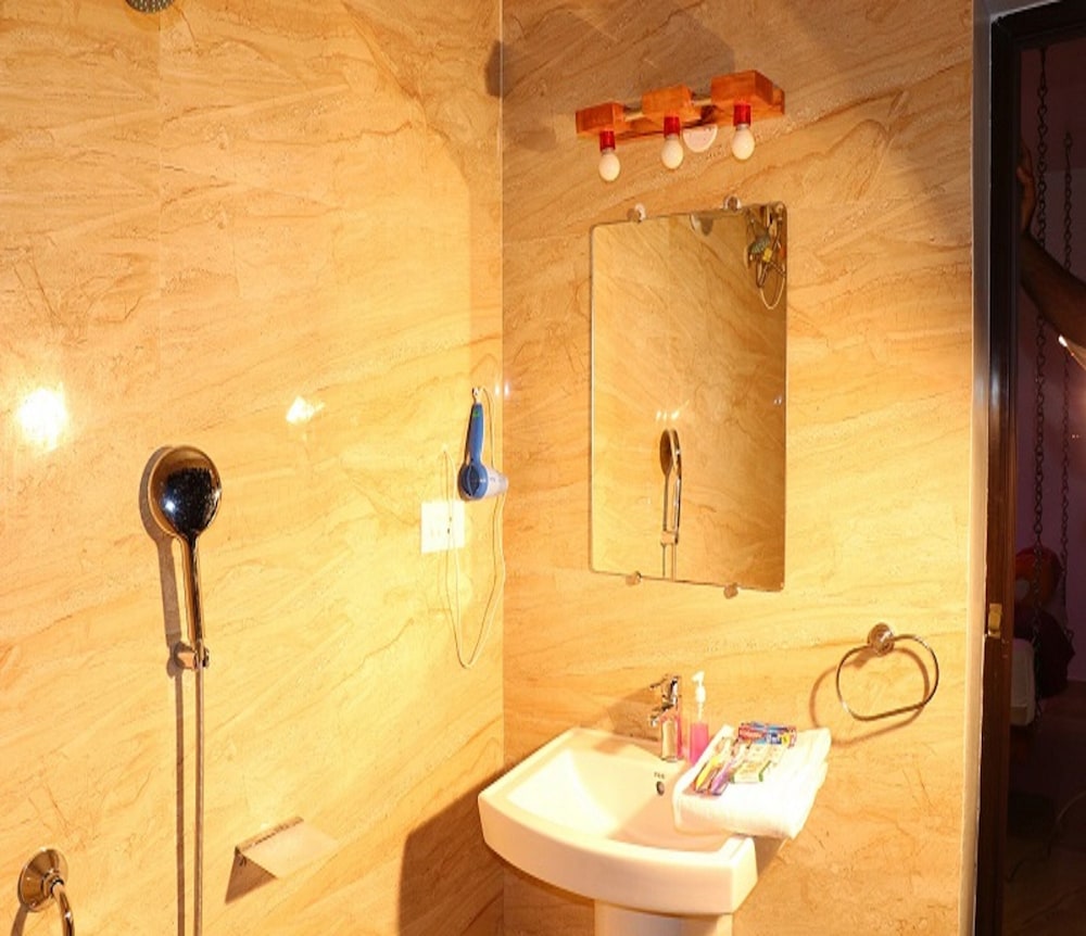Design Studio photo 3