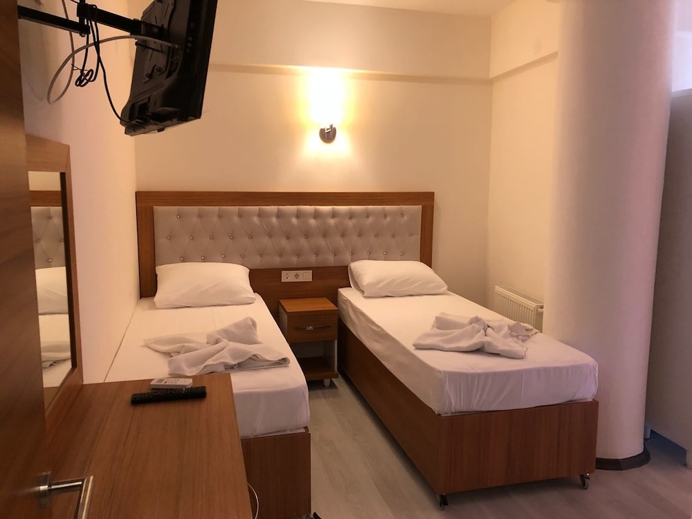Standard Double Room photo 3