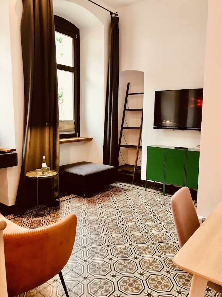 Premium Double Room photo 3