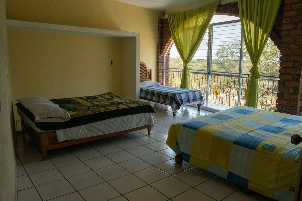 Family Room, 2 Bedrooms (Oswind) photo 1