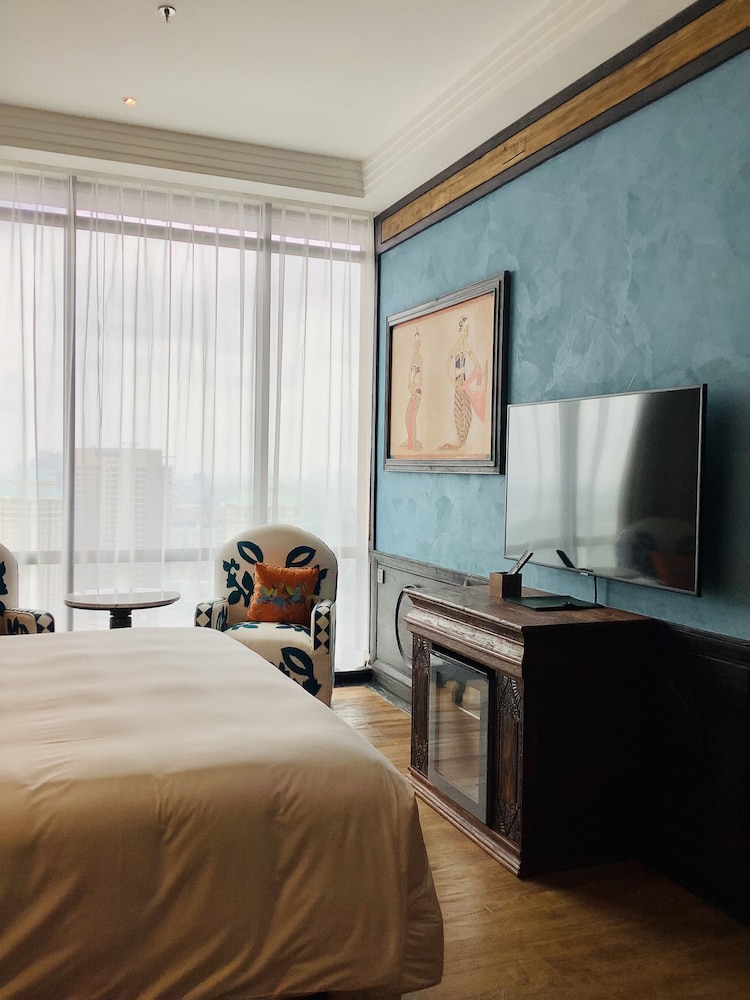 Deluxe Room - King or Twin Bed - Photo 5
