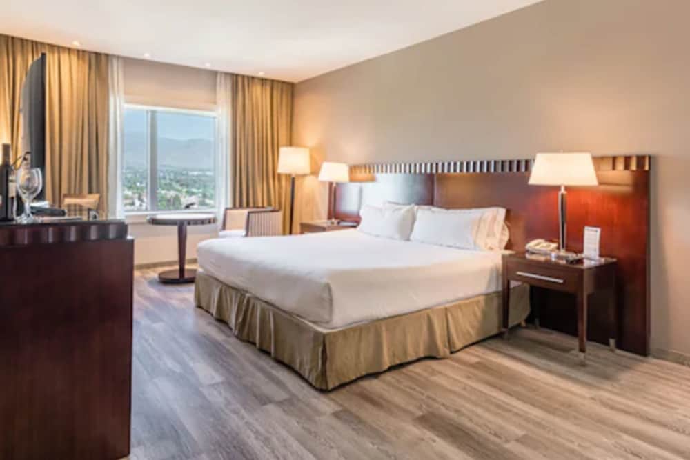 Room (Diplomatic Mountain)