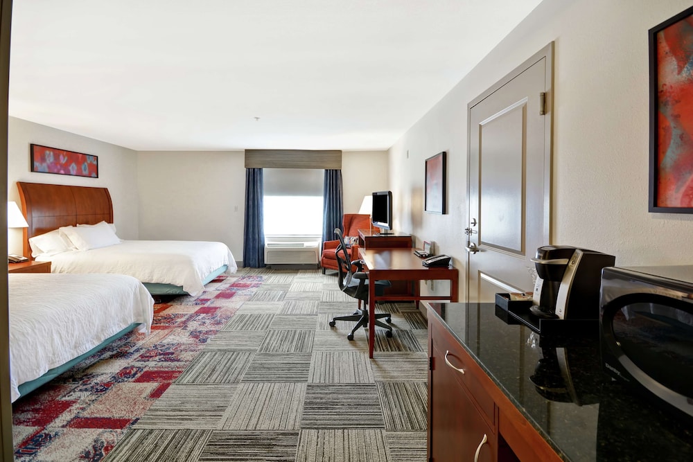 Room, 2 Queen Beds, Accessible - Photo 1