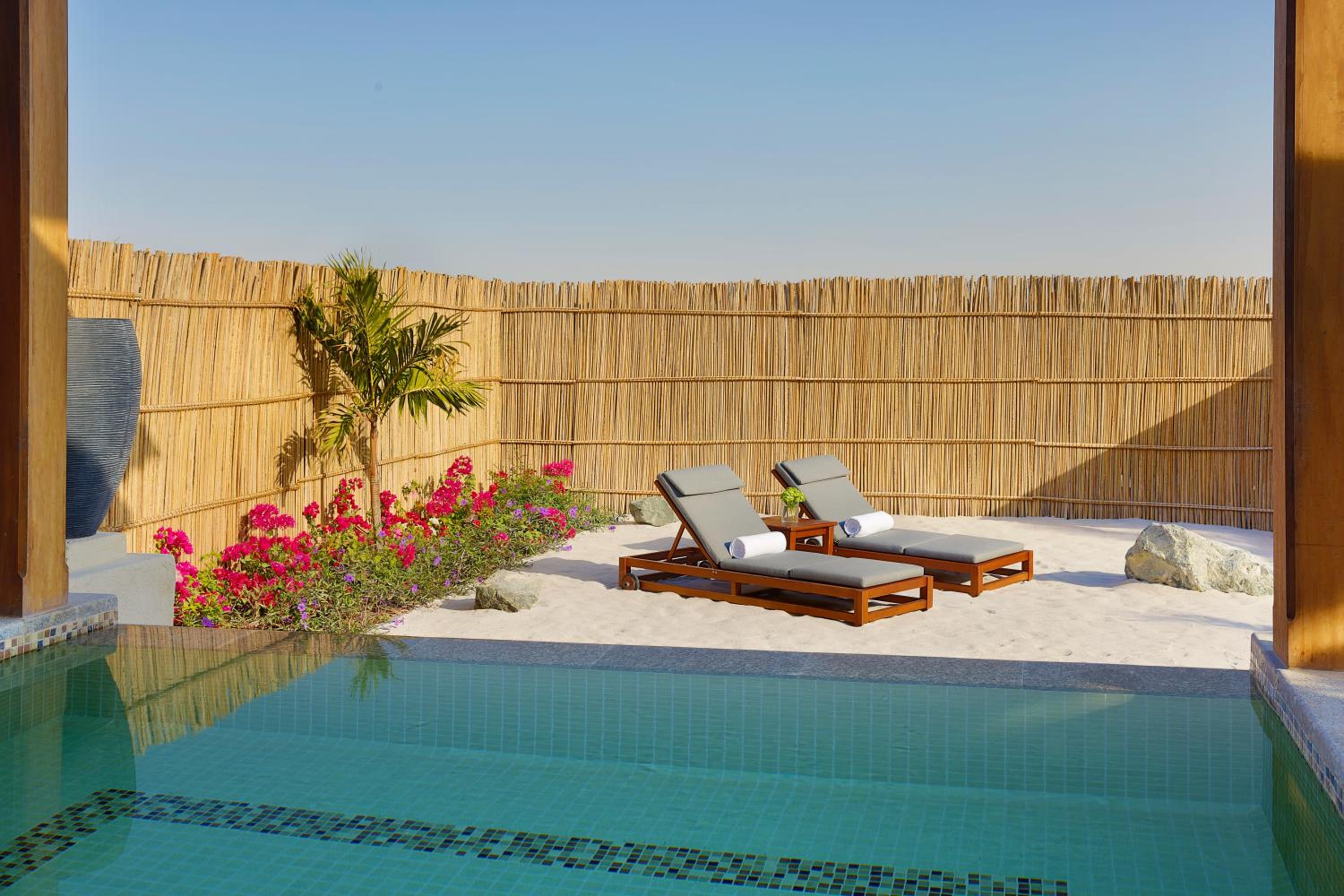 One-Bedroom Suite with Pool photo 2
