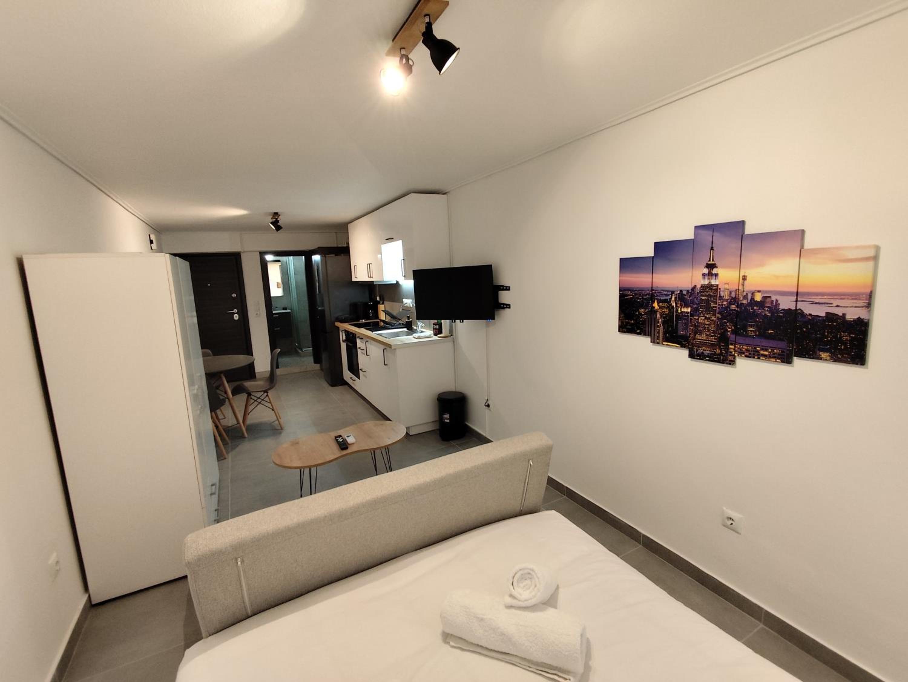 Studio Apartment