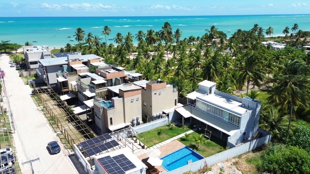Villa photo 1
