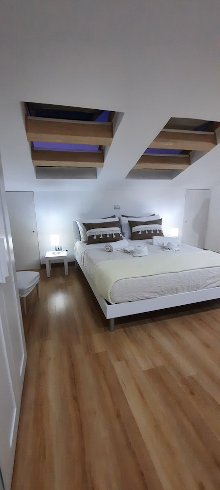 Luxury Suite photo 3