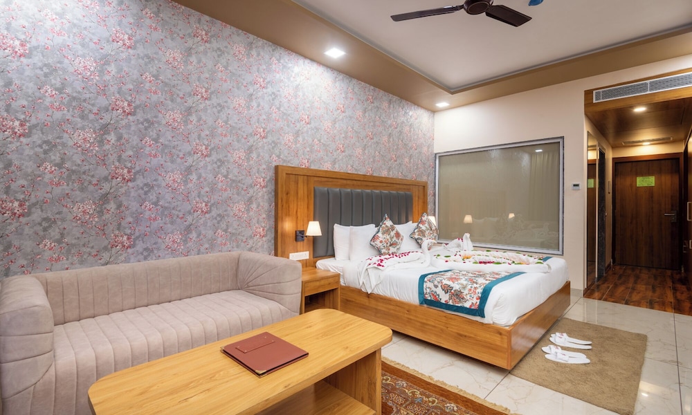Luxury Room photo 2
