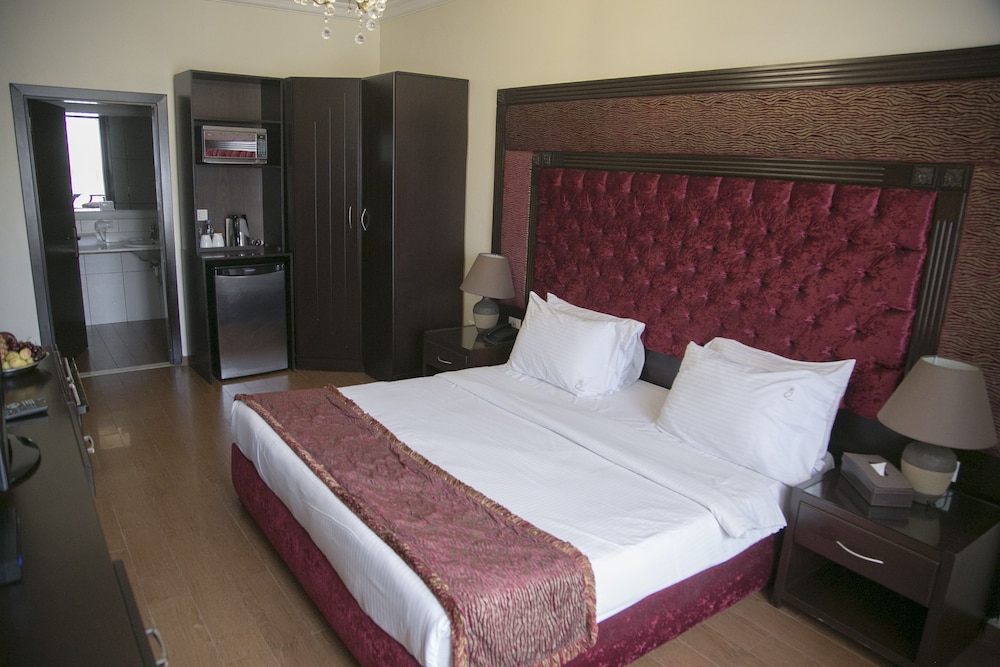 Standard Double Room - Photo 4