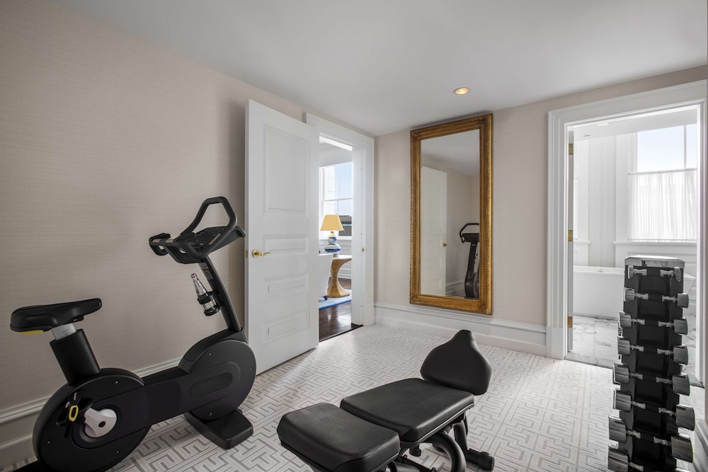 Pennsylvania Ave 1 Bedroom Suite