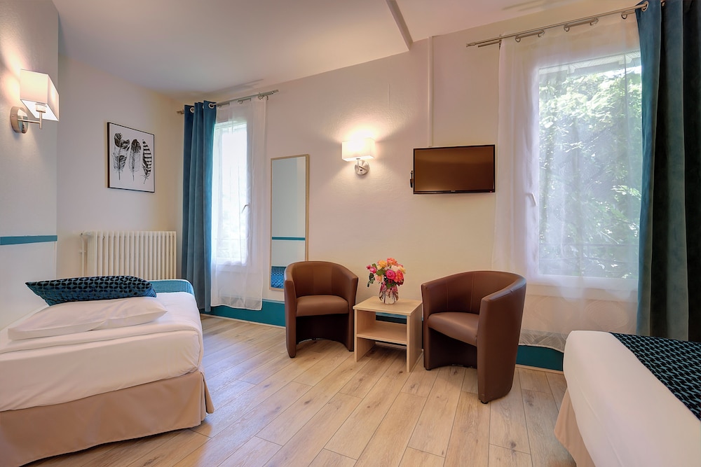 Family Triple Room, Air conditioning - Photo 4