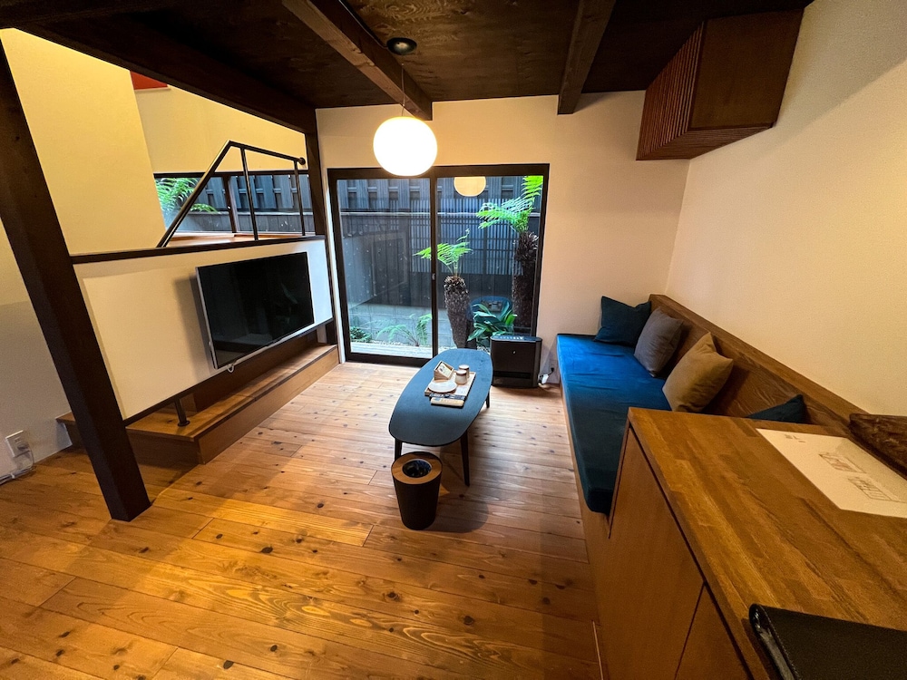 Town House No.9, Non Smoking - Photo 1